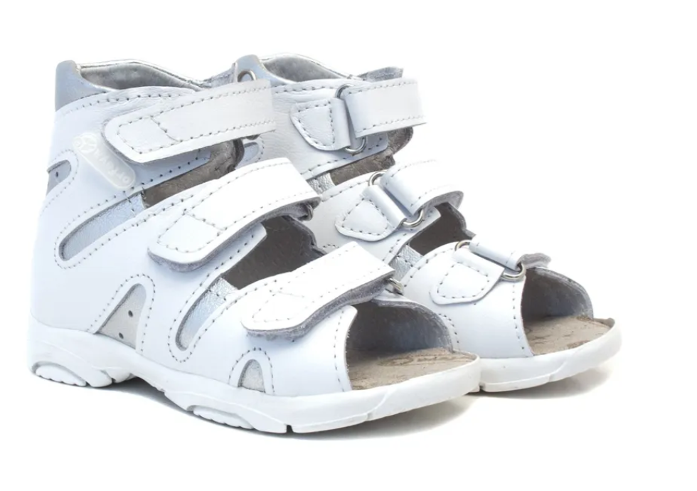 Сандалии ортопедические детские с открытым носом Орфея Б2-166-011-261-1 цвет белый/серебро  фото 2